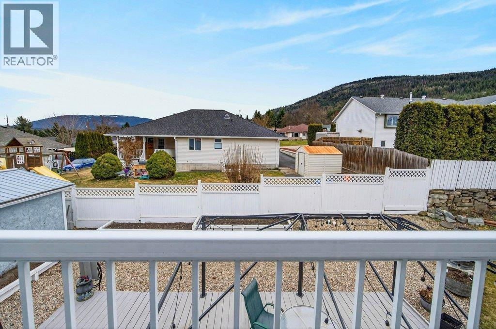 2090 14 Street Sw, Salmon Arm, British Columbia  V1E 1L6 - Photo 72 - 10377408