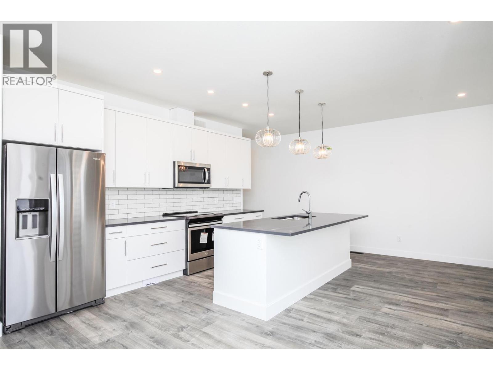 610 Academy Way Unit# 118, Kelowna, British Columbia  V1V 0E8 - Photo 3 - 10379087