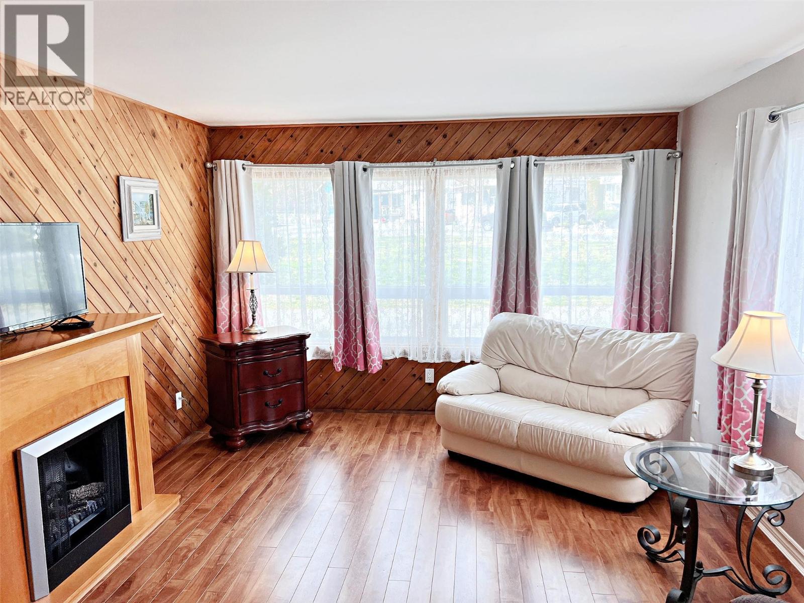 6663 Hwy 97 S Unit# 32 Lot# 32, Peachland, British Columbia  V0H 1X7 - Photo 5 - 10379047