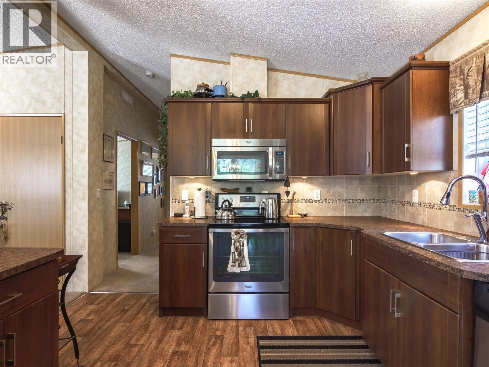 1340 Hwy 3a Highway Unit# 13, Keremeos, British Columbia  V0X 1N4 - Photo 10 - 10379092