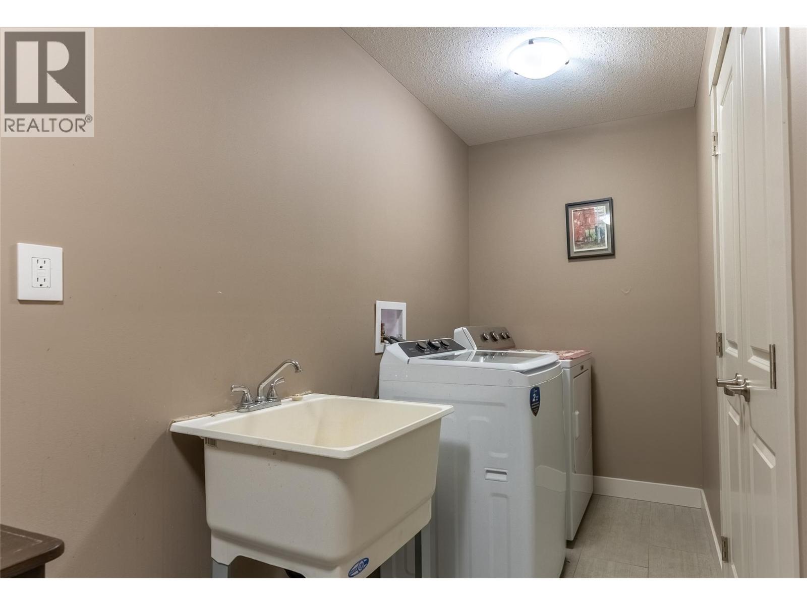 425 Aralia Place, Logan Lake, British Columbia  V0K 1W0 - Photo 20 - 10378583