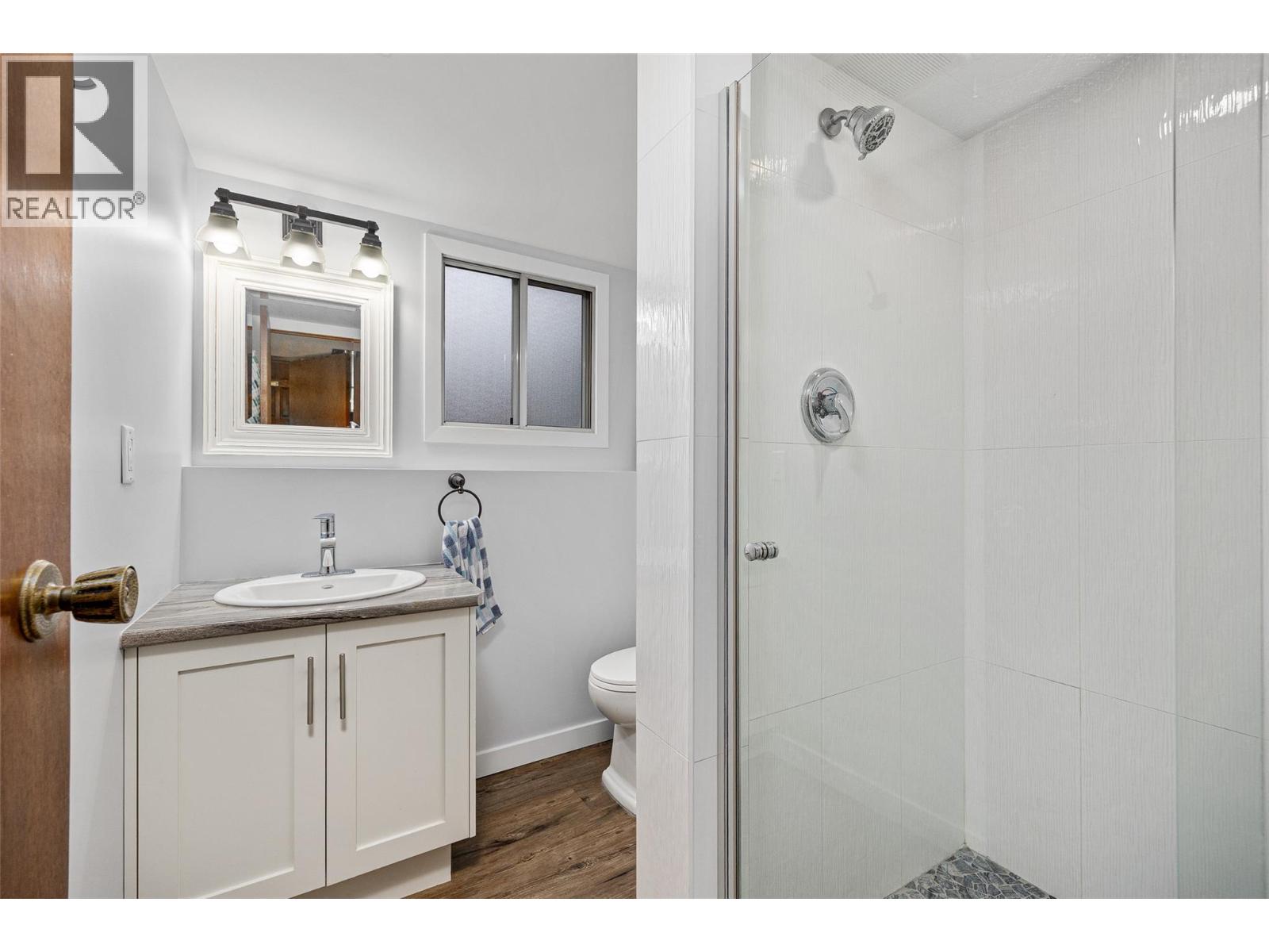 2152 Alexander Place, Kelowna, British Columbia  V1Z 2X5 - Photo 41 - 10378300