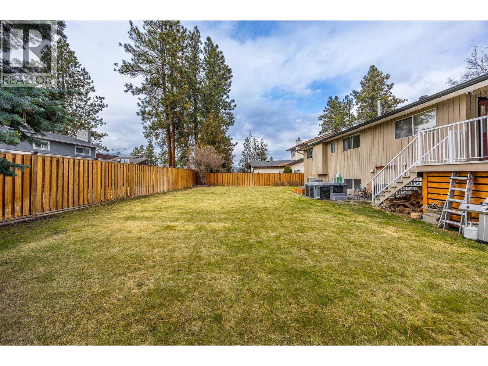 2152 Alexander Place, Kelowna, British Columbia  V1Z 2X5 - Photo 49 - 10378300