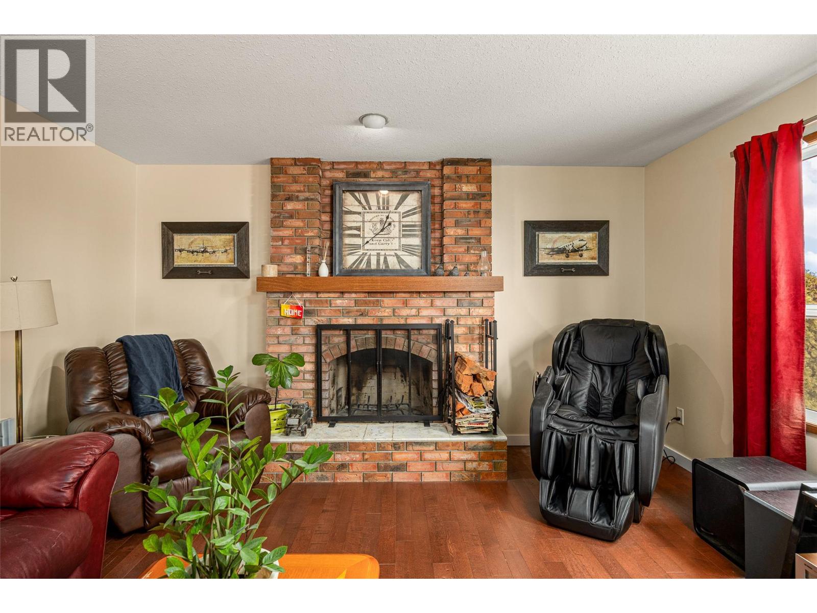 2152 Alexander Place, Kelowna, British Columbia  V1Z 2X5 - Photo 5 - 10378300