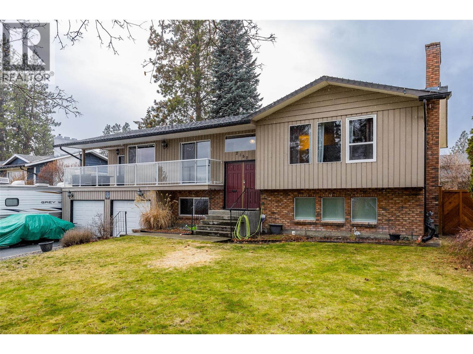 2152 Alexander Place, Kelowna, British Columbia  V1Z 2X5 - Photo 6 - 10378300