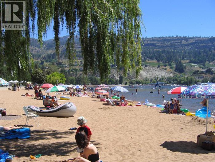 3011 South Main Street Unit# 101, Penticton, British Columbia  V2A 5J7 - Photo 1 - 10379107