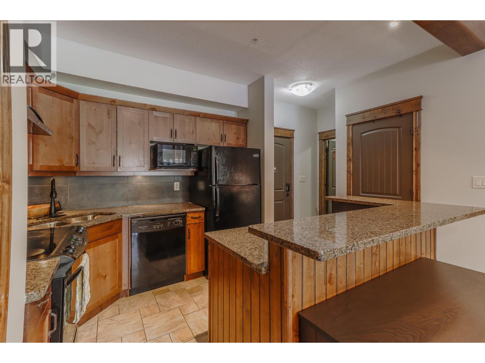 7495 Columbia Avenue Unit# 2112, Radium Hot Springs, British Columbia  V0A 1M0 - Photo 16 - 10378638