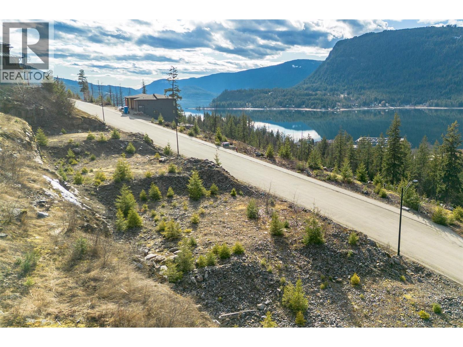 279 Bayview Drive, Sicamous, British Columbia  V0E 2V1 - Photo 15 - 10376950
