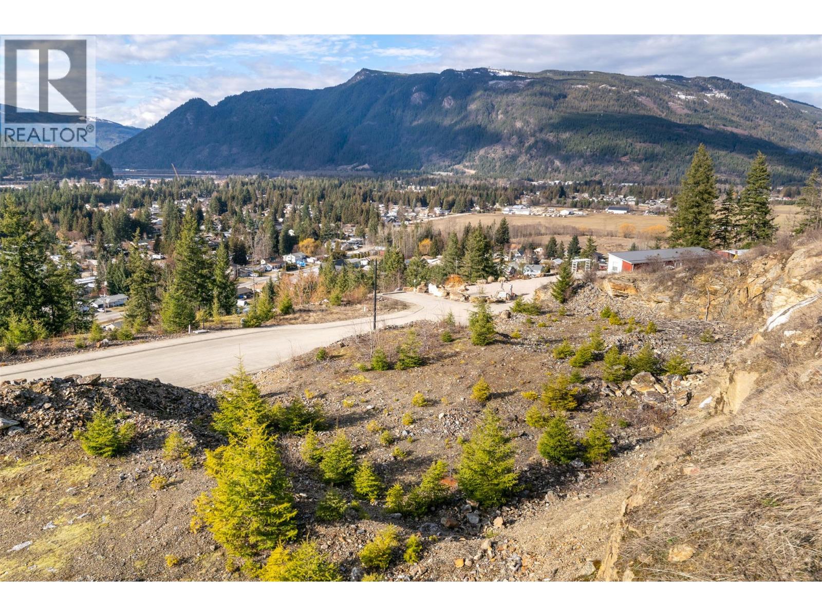 279 Bayview Drive, Sicamous, British Columbia  V0E 2V1 - Photo 5 - 10376950