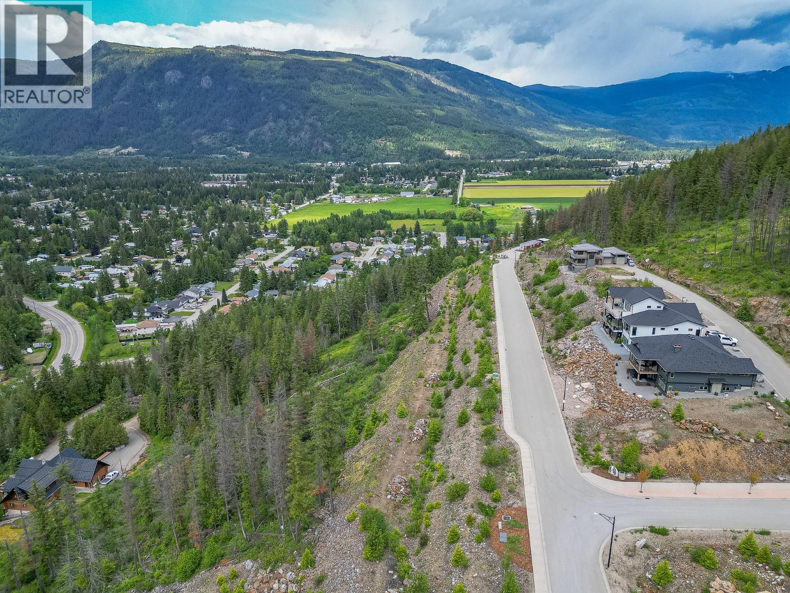 258 Bayview Drive, Sicamous, British Columbia  V0E 2V1 - Photo 10 - 10379098