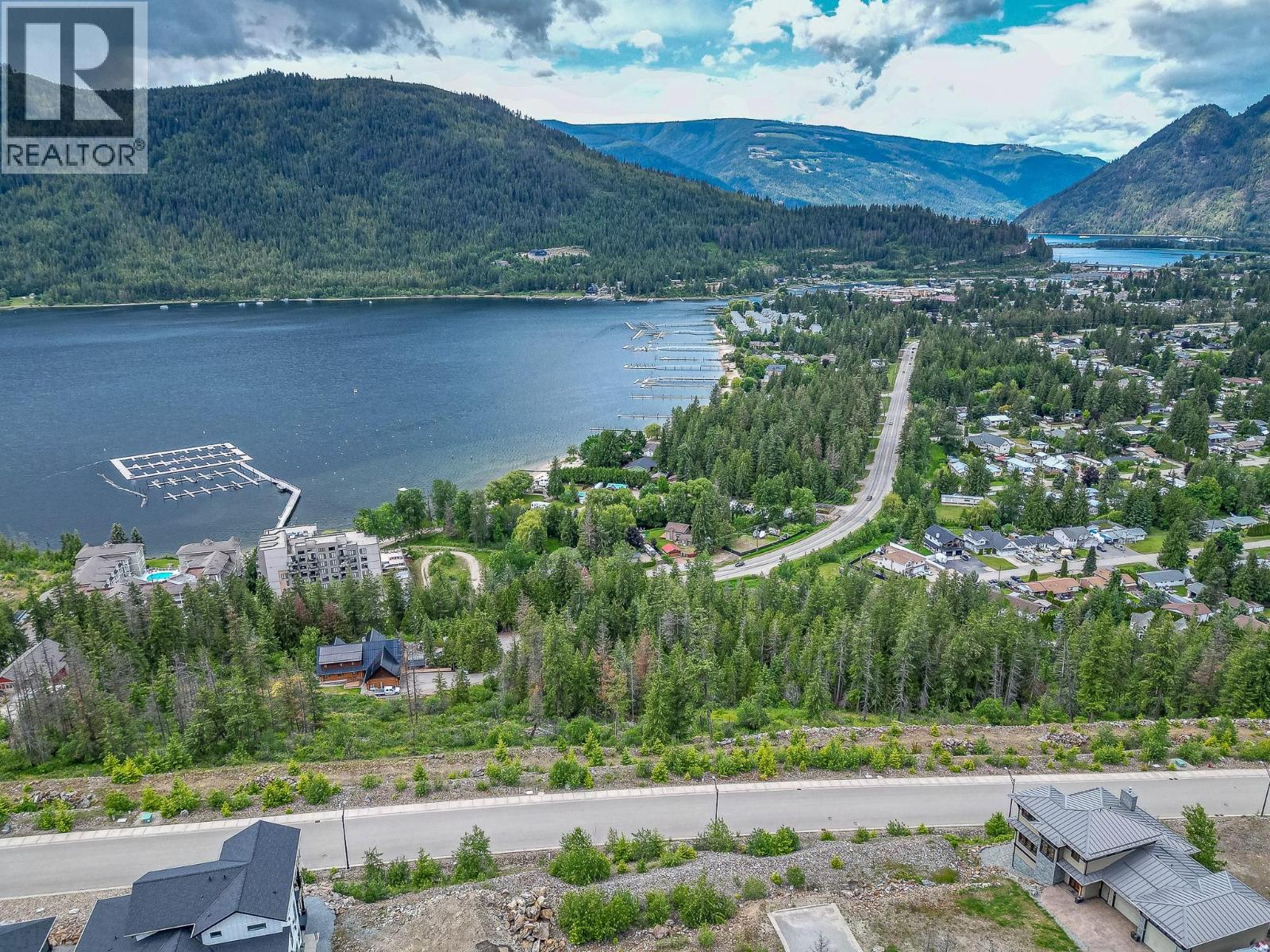 258 Bayview Drive, Sicamous, British Columbia  V0E 2V1 - Photo 12 - 10379098
