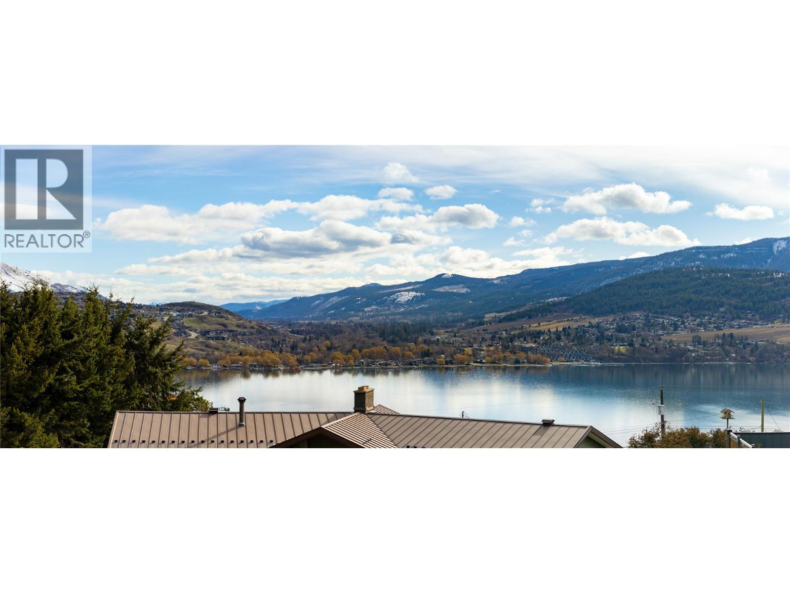 8705 Kalview Drive, Coldstream, British Columbia  V1B 1X2 - Photo 2 - 10378523