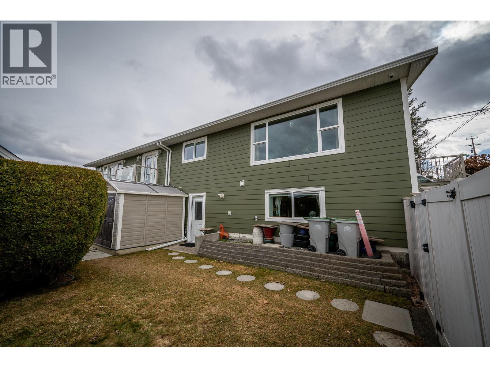694&696 Lombard Street, Kamloops, British Columbia  V2C 5W6 - Photo 37 - 10378754