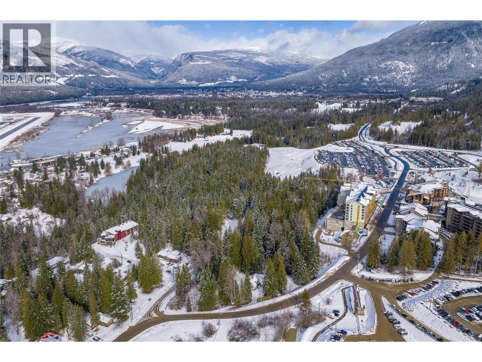 3025 Camozzi Road, Revelstoke, British Columbia  V0E 2S3 - Photo 52 - 10379149