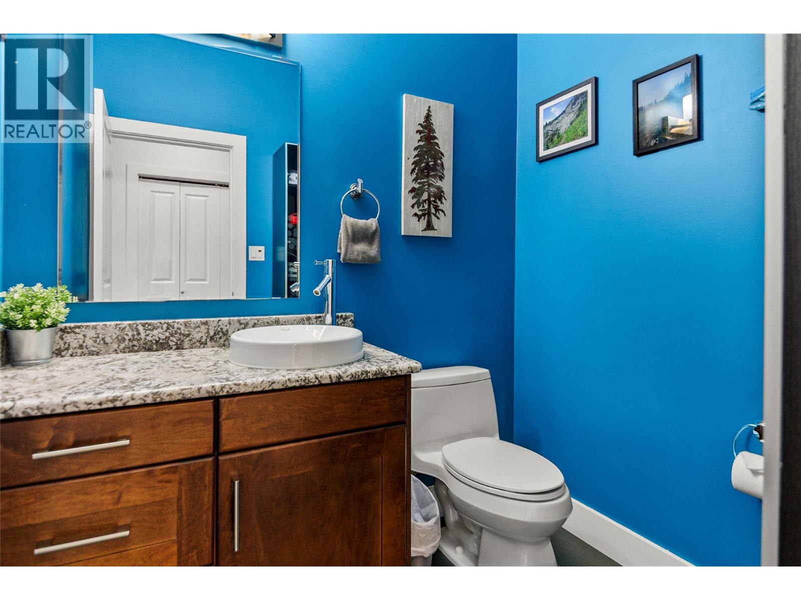 309 1 Street W Unit# 301, Revelstoke, British Columbia  V0E 2S0 - Photo 14 - 10378232