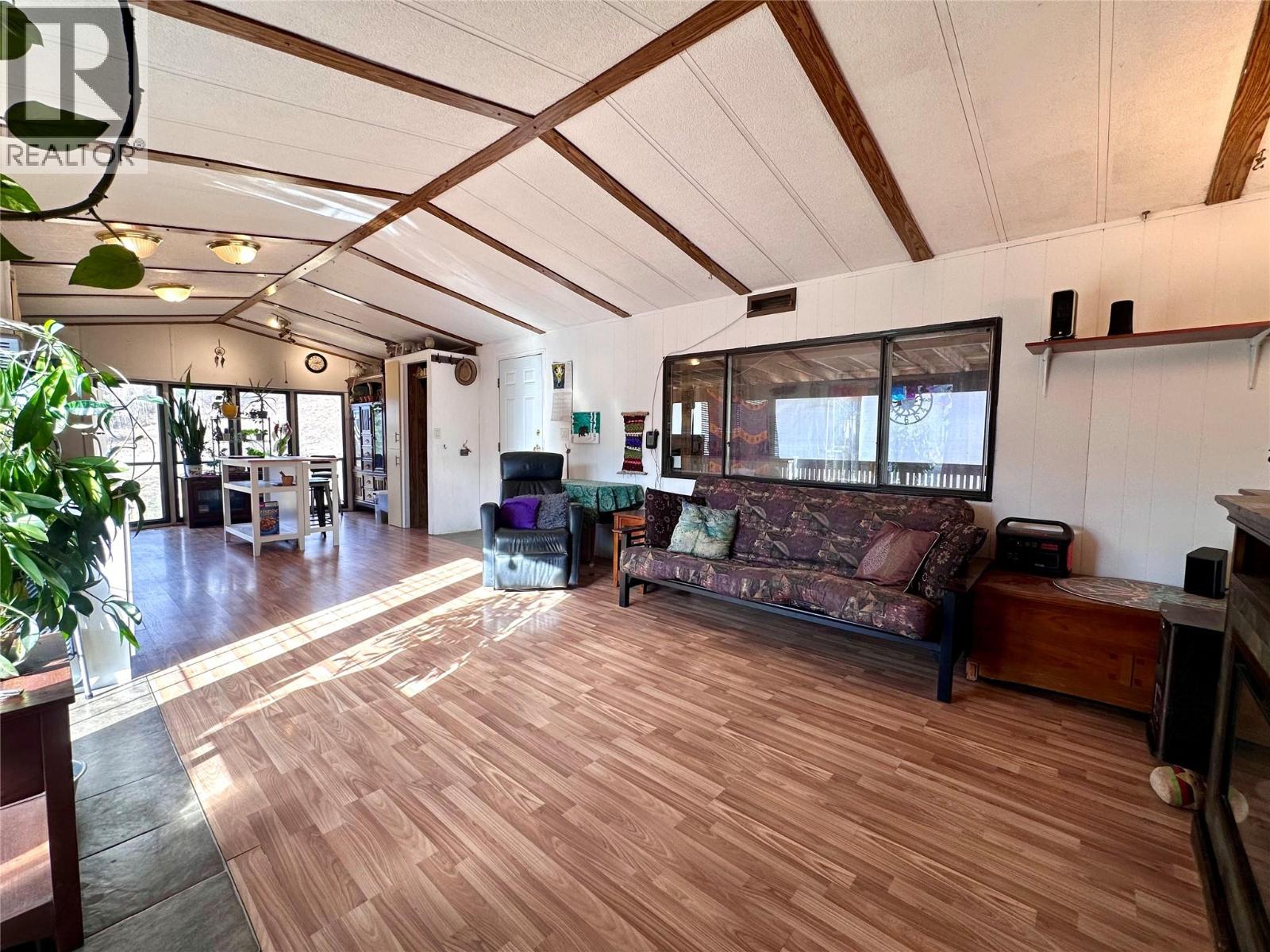 1040 Wild Orchard Lane, Castlegar, British Columbia  V1N 4L1 - Photo 13 - 10379153