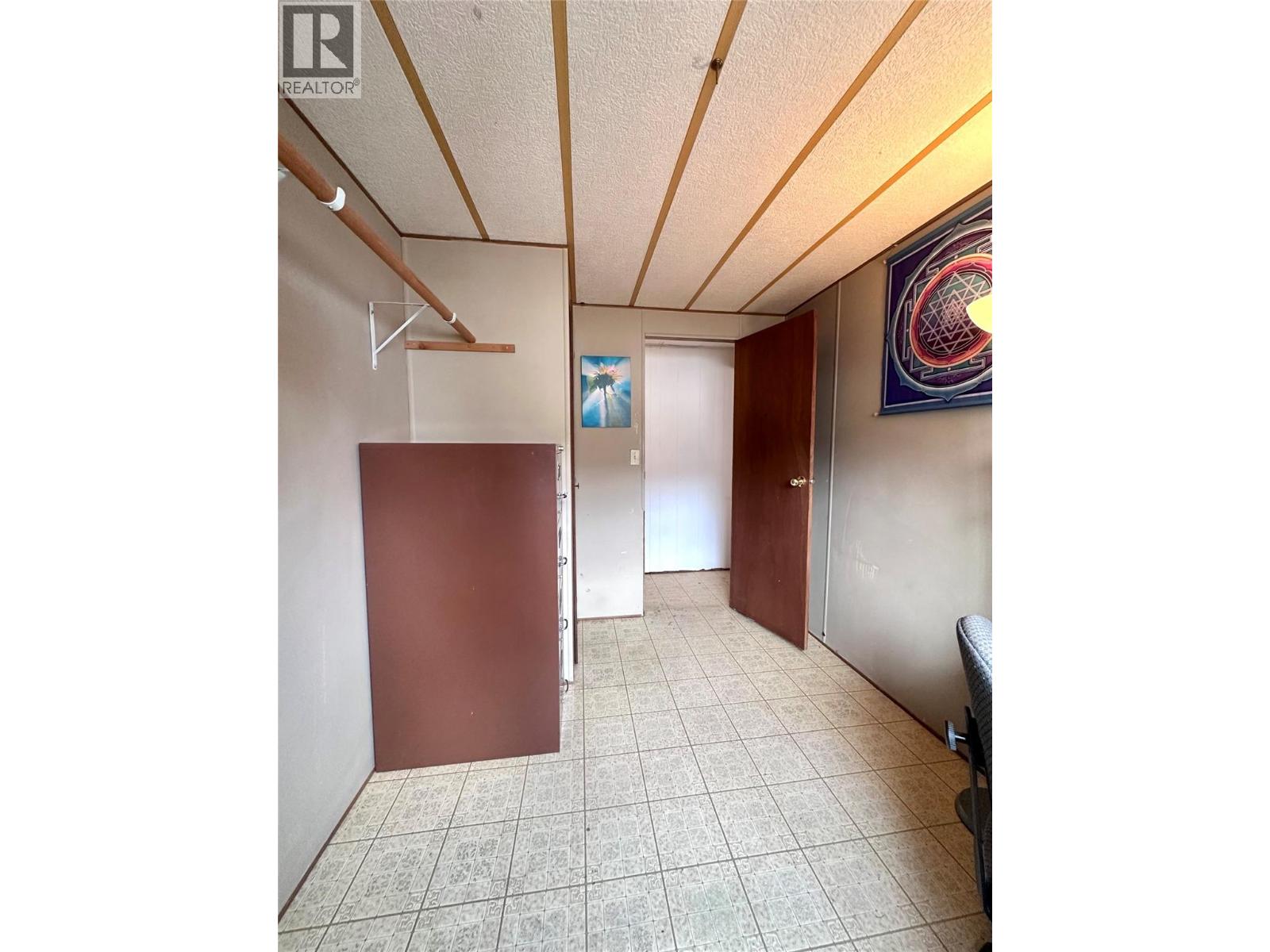 1040 Wild Orchard Lane, Castlegar, British Columbia  V1N 4L1 - Photo 18 - 10379153
