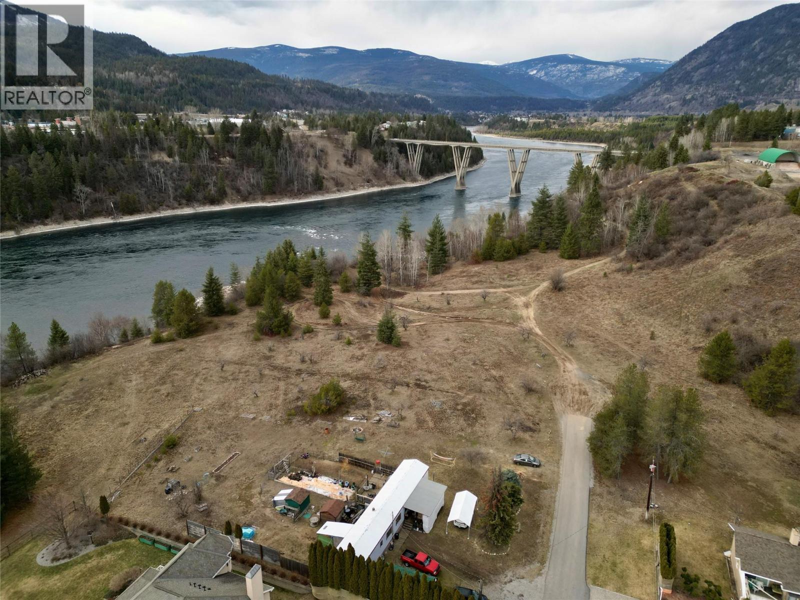 1040 Wild Orchard Lane, Castlegar, British Columbia  V1N 4L1 - Photo 27 - 10379153