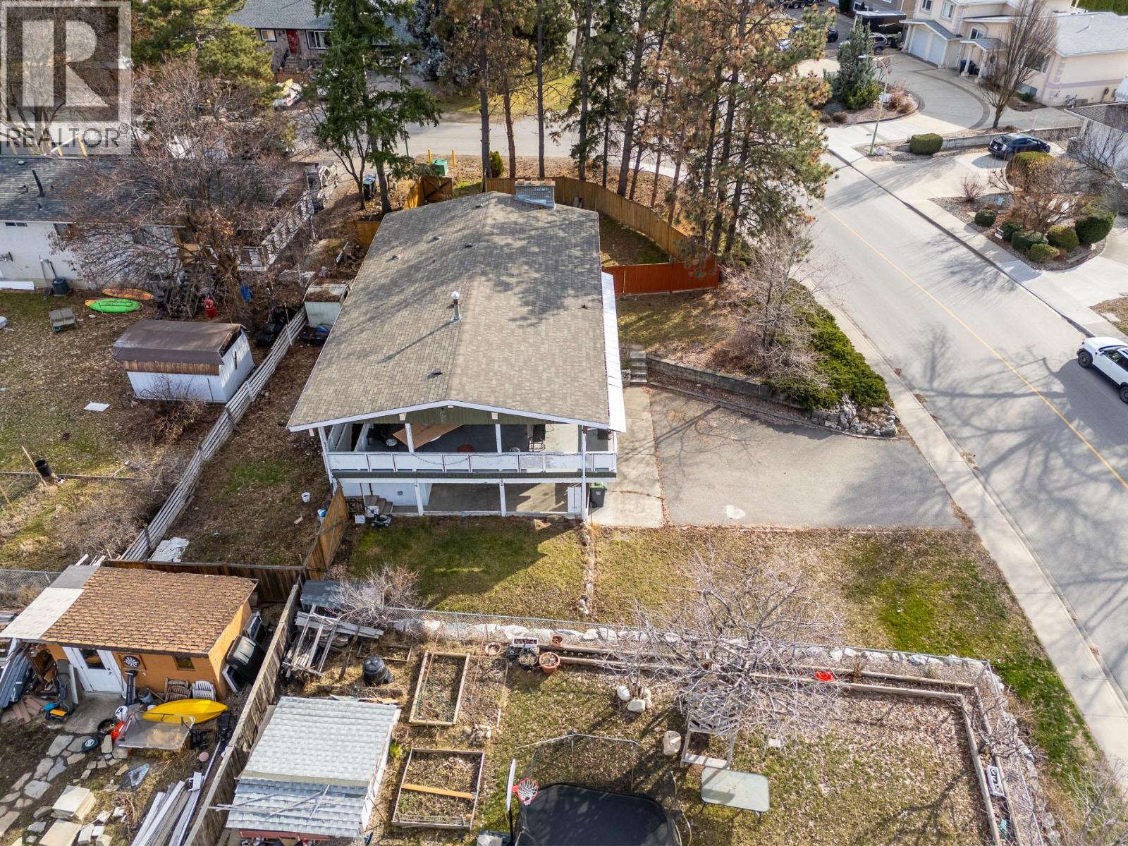 455 Dougall Road S, Kelowna, British Columbia  V1X 3J9 - Photo 46 - 10379143