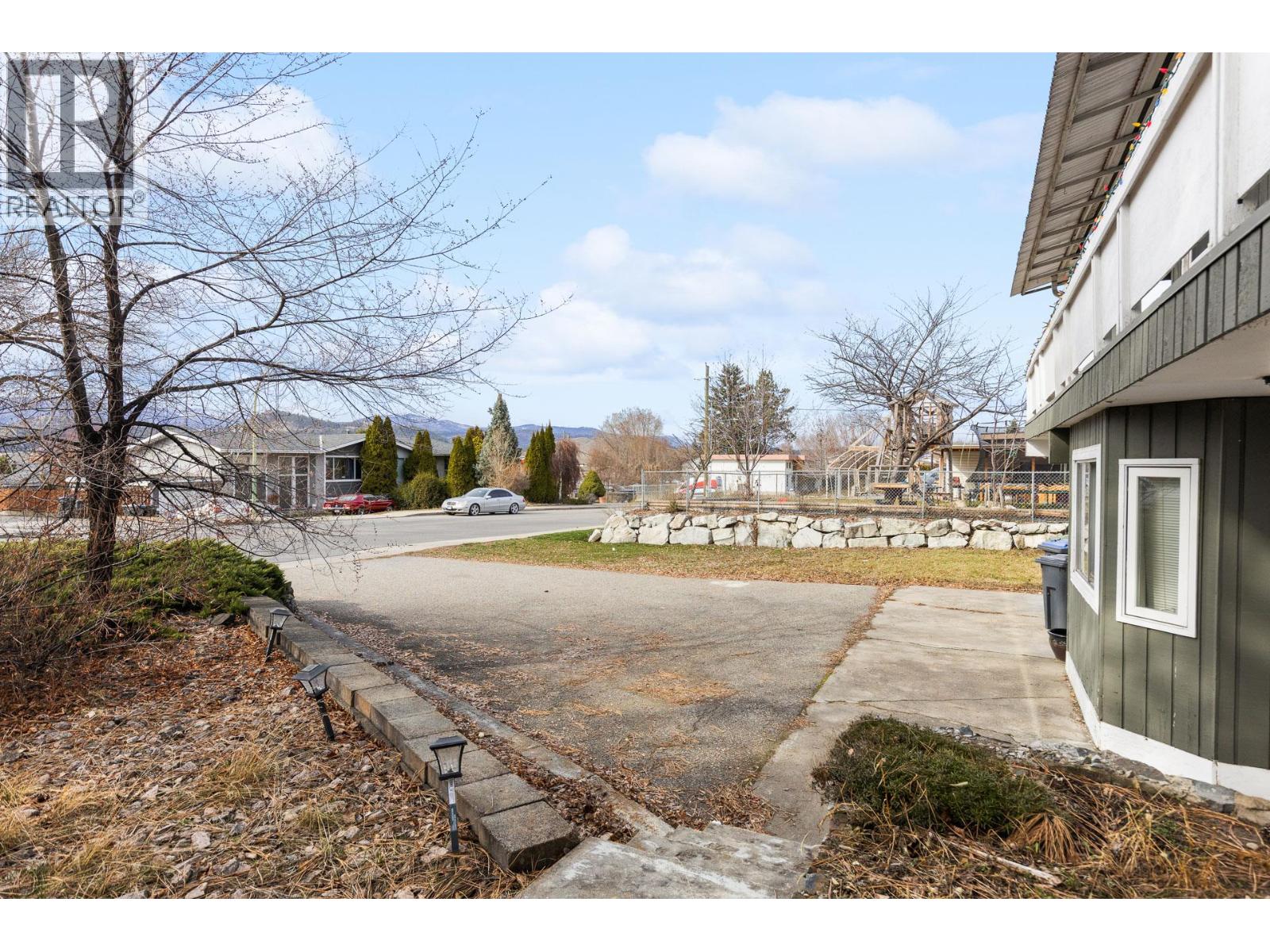 455 Dougall Road S, Kelowna, British Columbia  V1X 3J9 - Photo 6 - 10379143