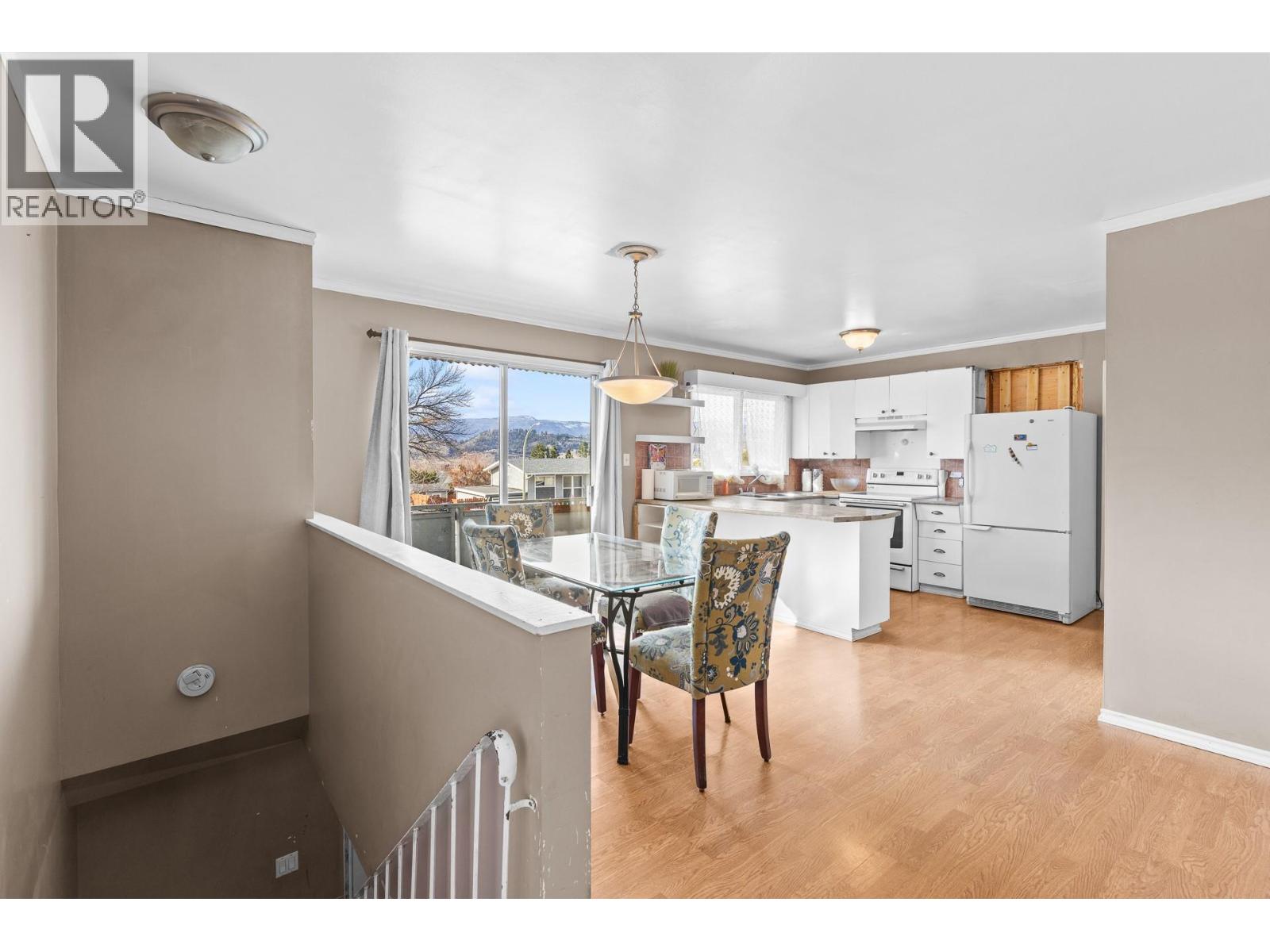 455 Dougall Road S, Kelowna, British Columbia  V1X 3J9 - Photo 9 - 10379143