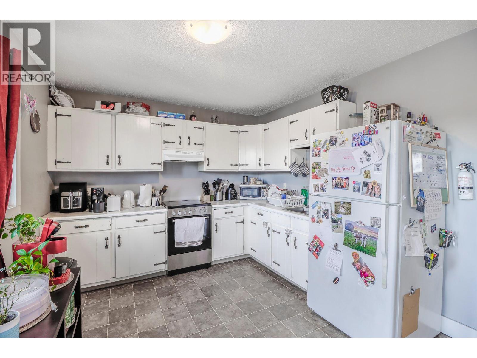 1121 8 Avenue S, Cranbrook, British Columbia  V1C 5J6 - Photo 27 - 10378987