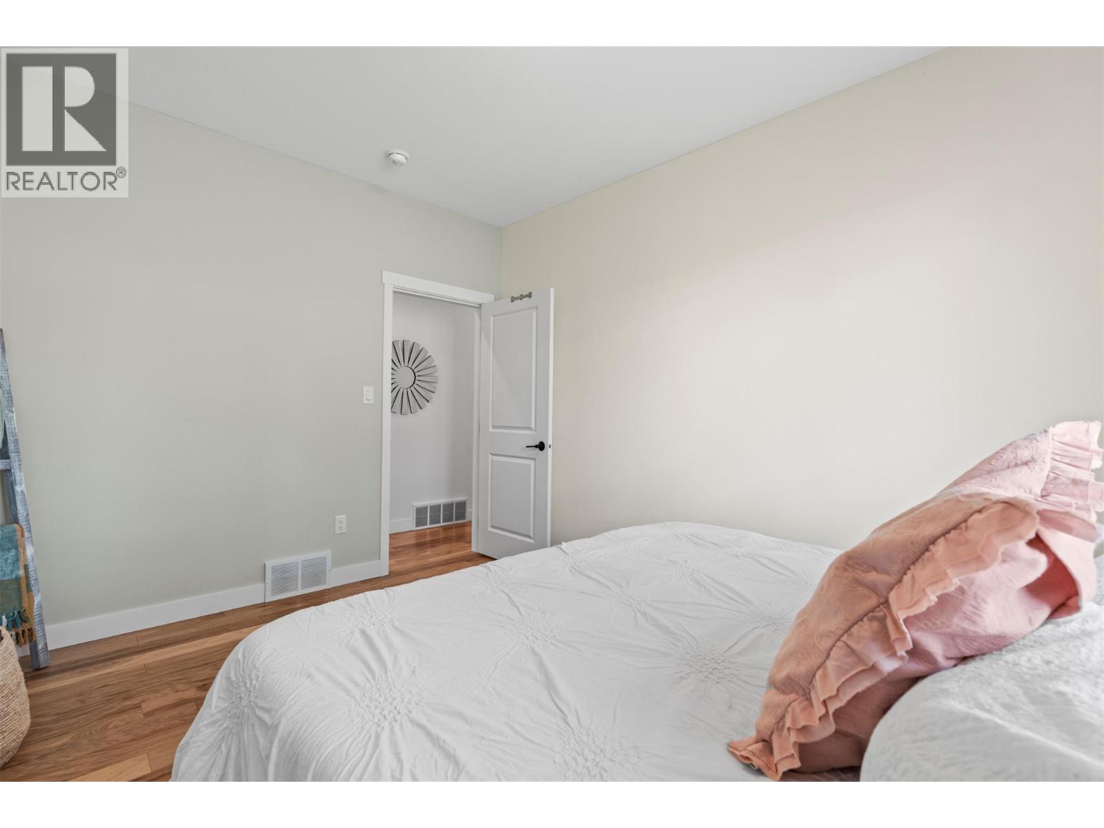 3200 20 Street Ne, Salmon Arm, British Columbia  V1E 2G9 - Photo 47 - 10378620