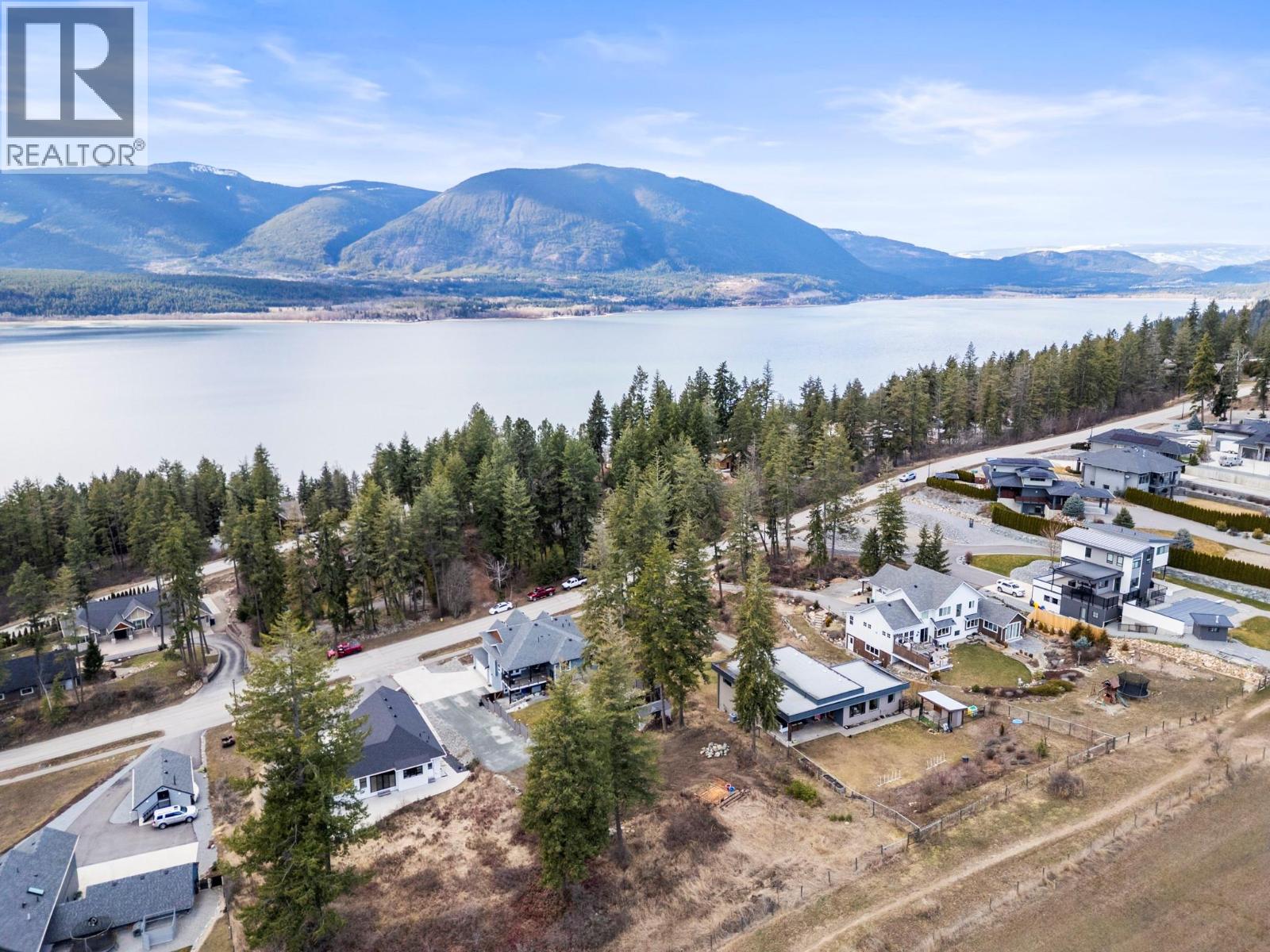 3200 20 Street Ne, Salmon Arm, British Columbia  V1E 2G9 - Photo 89 - 10378620
