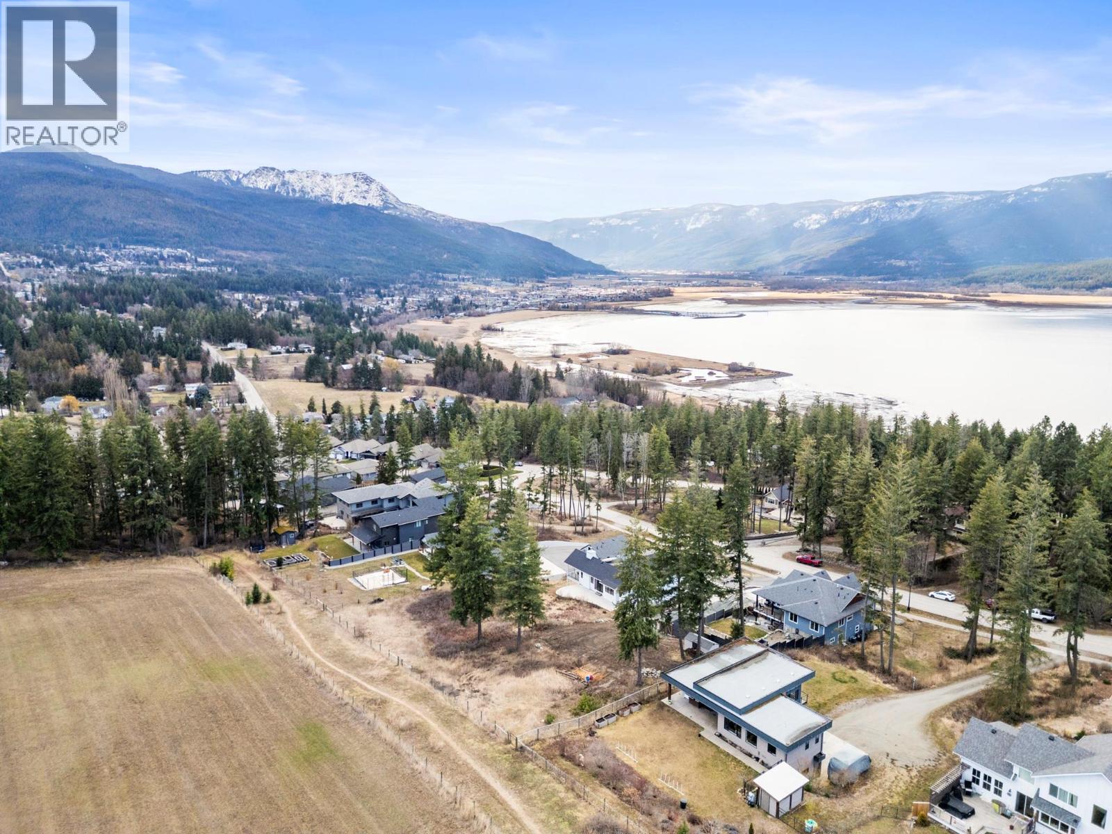 3200 20 Street Ne, Salmon Arm, British Columbia  V1E 2G9 - Photo 91 - 10378620