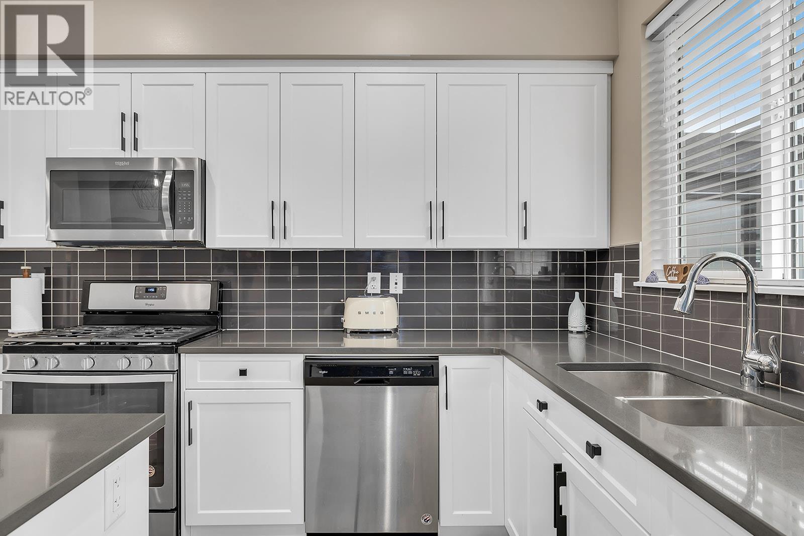 2490 Tuscany Drive Unit# 24, West Kelowna, British Columbia  V4T 3M4 - Photo 9 - 10376934