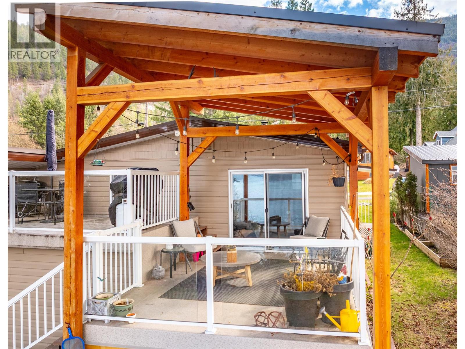 13533 Mountain Shores Road, Boswell, British Columbia  V0B 1A4 - Photo 4 - 10379024