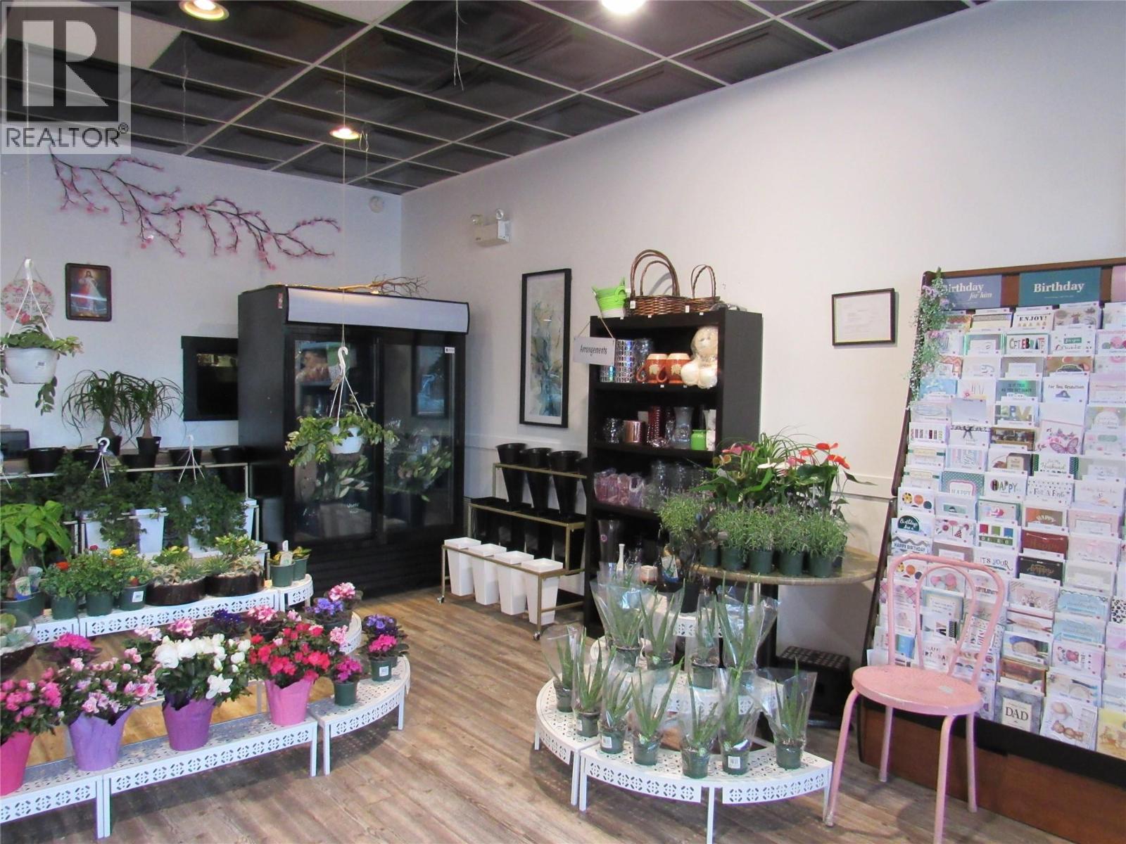 1983 Columbia Avenue Unit# 108, Castlegar, British Columbia  V1N 2W8 - Photo 7 - 10378701