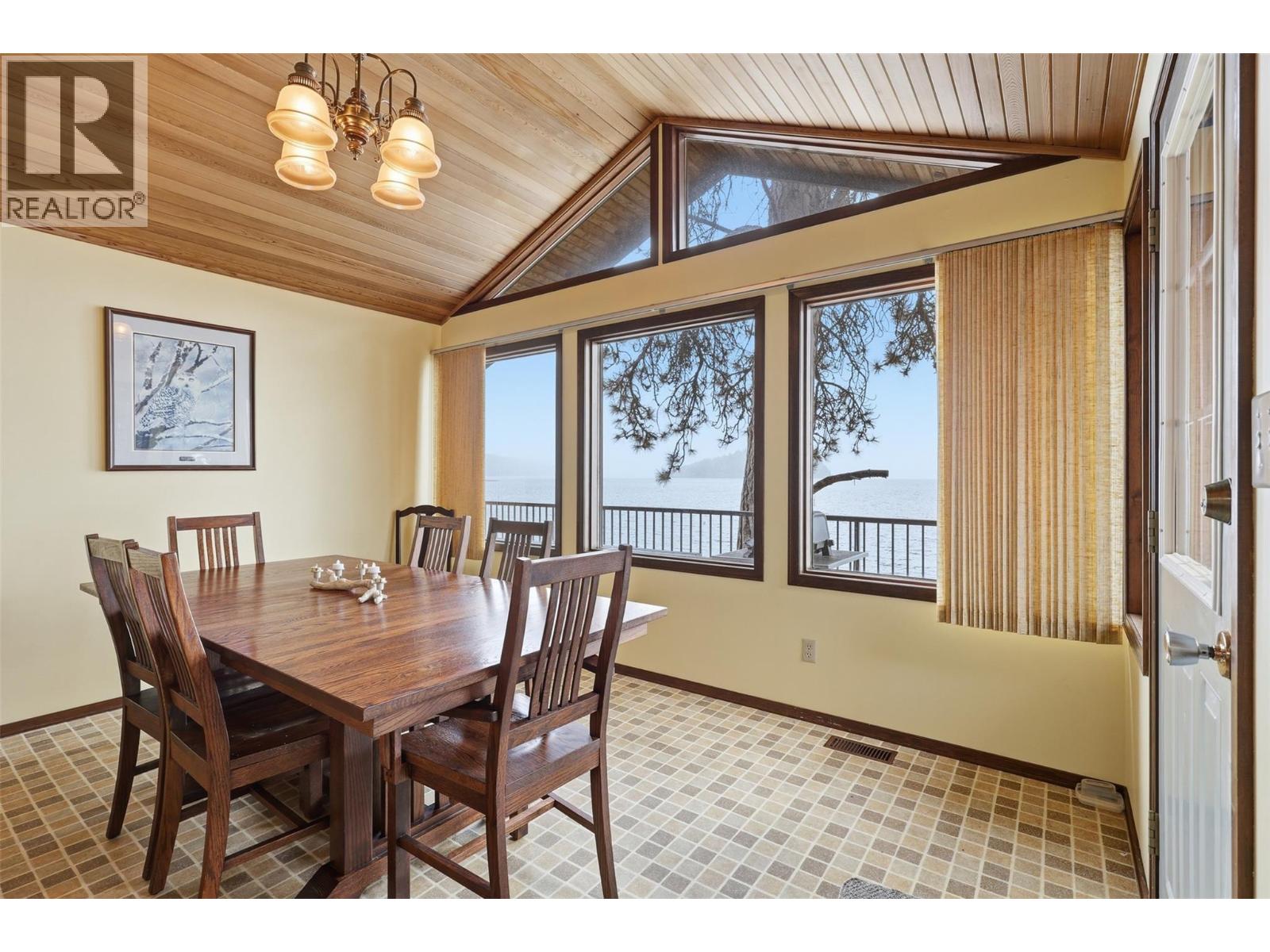 4128 Express Point Crescent, Scotch Creek, British Columbia  V0E 1M5 - Photo 16 - 10379168