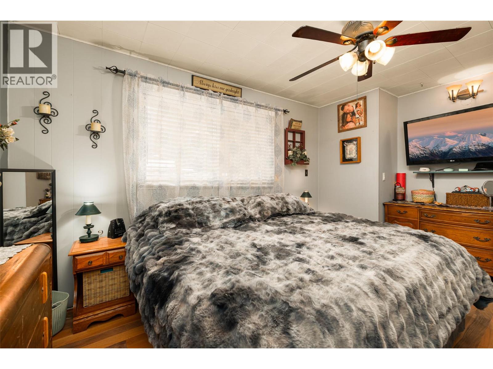 9005 3 & 95 Highway, Yahk, British Columbia  V0B 2P0 - Photo 13 - 10379140