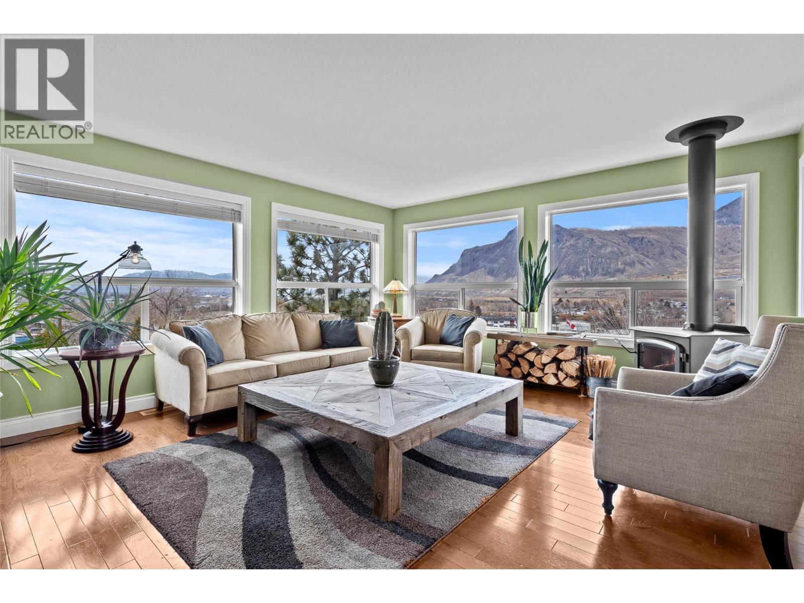 1491 Pine Crescent, Kamloops, British Columbia  V2C 2Z4 - Photo 3 - 10379013