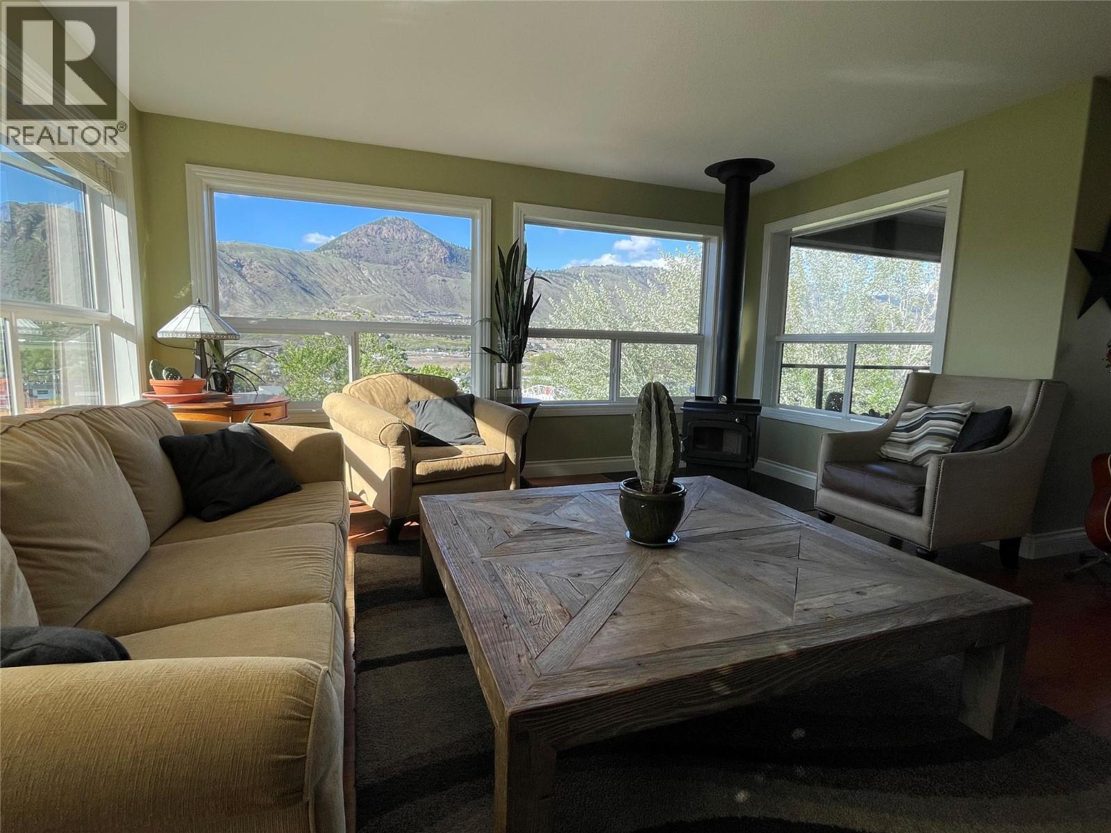 1491 Pine Crescent, Kamloops, British Columbia  V2C 2Z4 - Photo 4 - 10379013