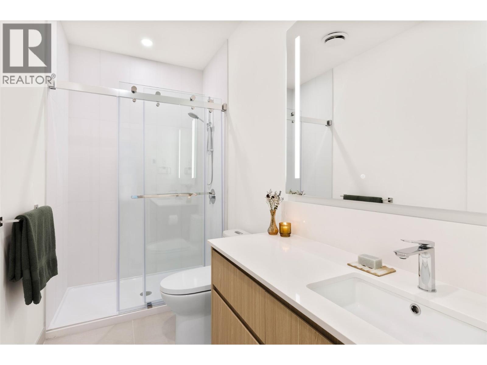 1702 Coursier Avenue Unit# 2303, Revelstoke, British Columbia  V0E 2S0 - Photo 13 - 10378925