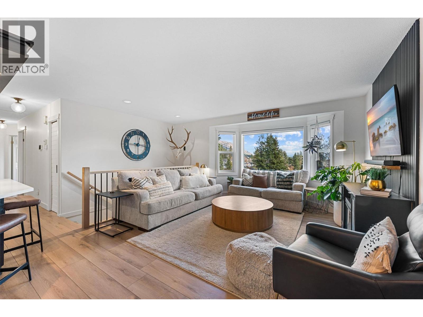 3380 Mciver Road, West Kelowna, British Columbia  V4T 1H7 - Photo 8 - 10378726