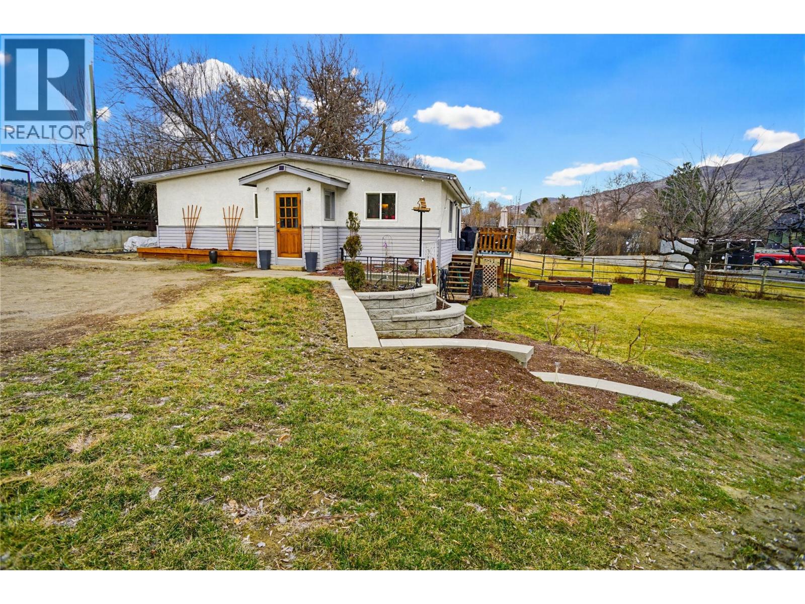 2811 Bank Road, Kamloops, British Columbia  V2B 6Y5 - Photo 23 - 10378426