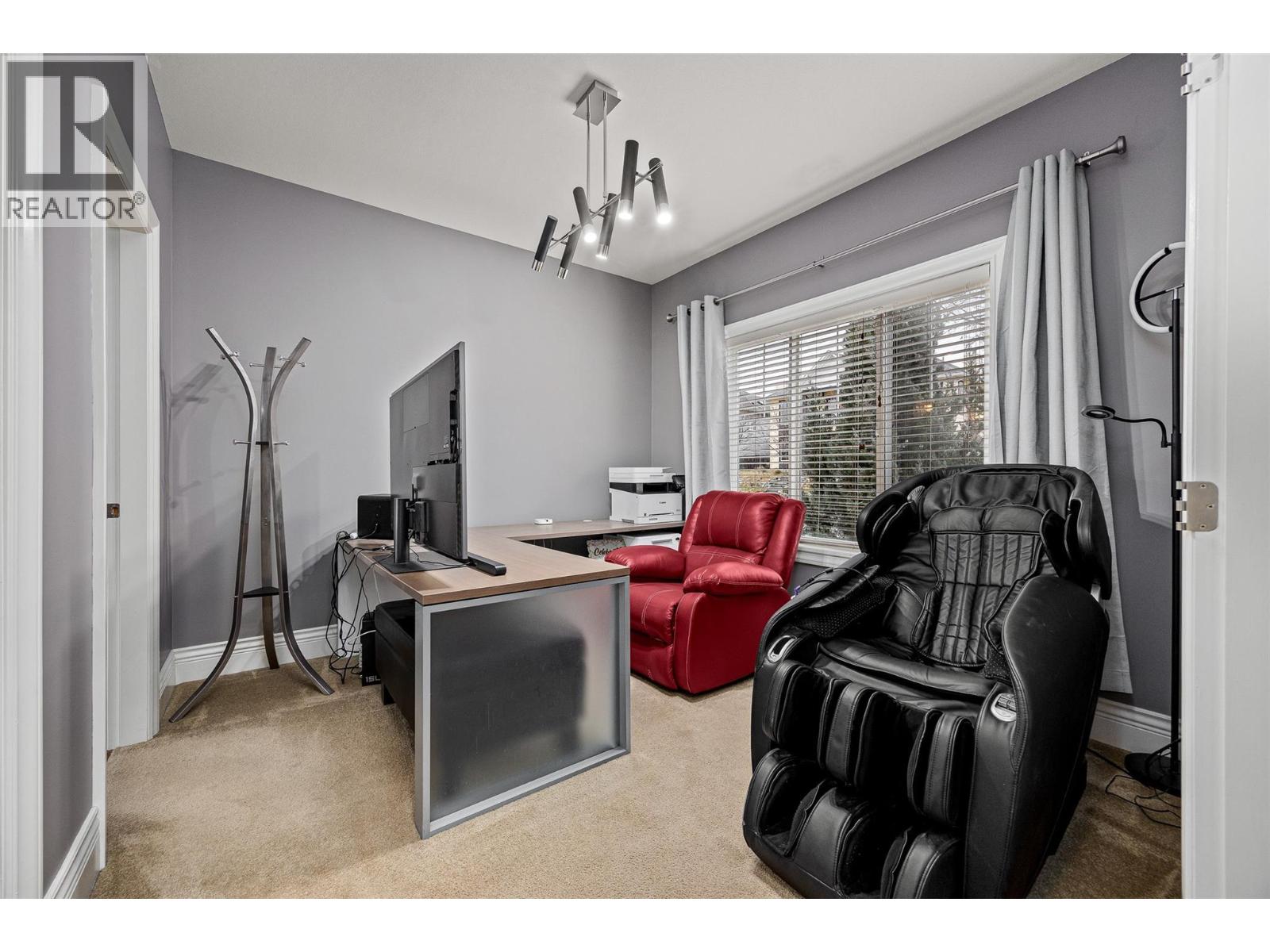 374 Quilchena Drive, Kelowna, British Columbia  V1W 4W4 - Photo 24 - 10379015