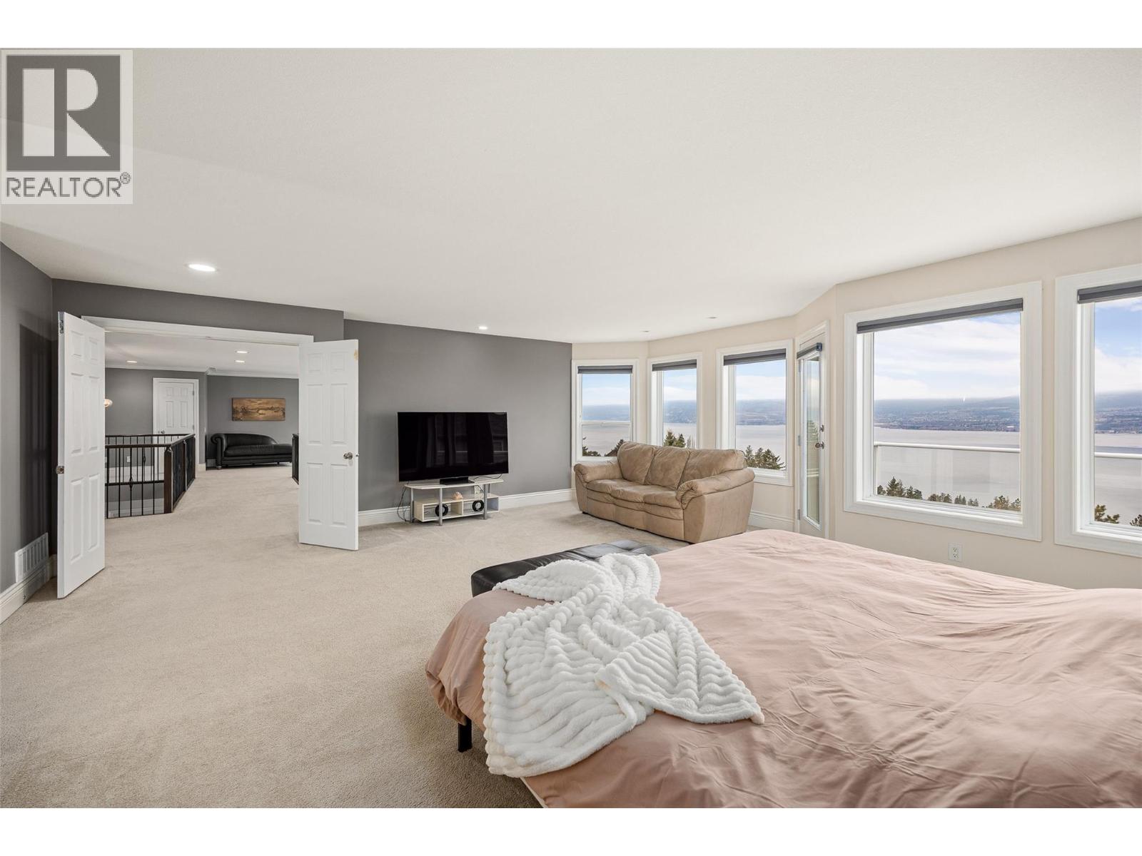 374 Quilchena Drive, Kelowna, British Columbia  V1W 4W4 - Photo 30 - 10379015