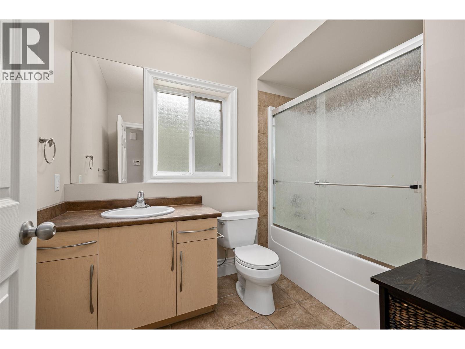 374 Quilchena Drive, Kelowna, British Columbia  V1W 4W4 - Photo 54 - 10379015