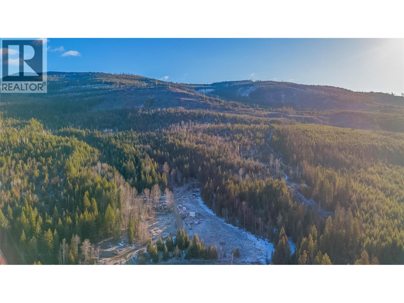 2301 Trinity Valley Road, Lumby, British Columbia  V0E 2G4 - Photo 17 - 10378610