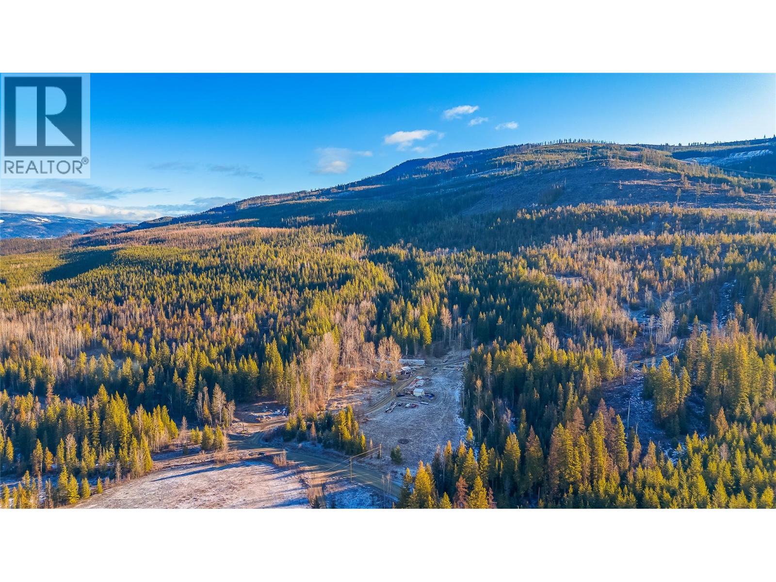 2301 Trinity Valley Road, Lumby, British Columbia  V0E 2G4 - Photo 19 - 10378610
