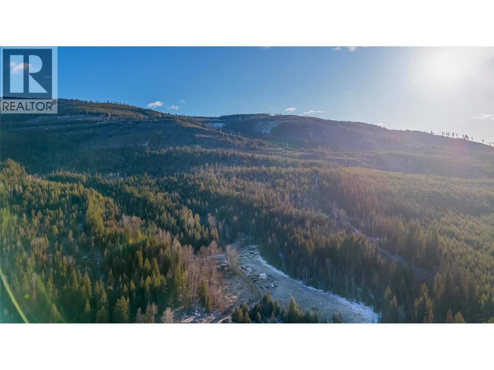 2301 Trinity Valley Road, Lumby, British Columbia  V0E 2G4 - Photo 7 - 10378610