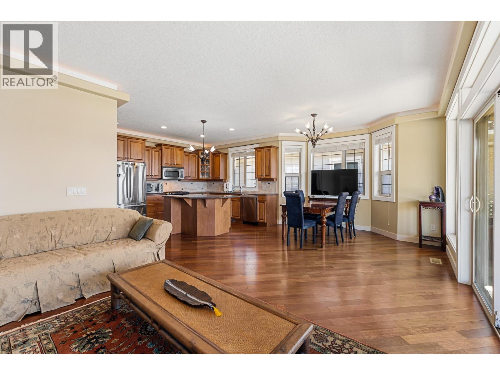 766 Denali Drive, Kelowna, British Columbia  V1V 2T4 - Photo 10 - 10378037