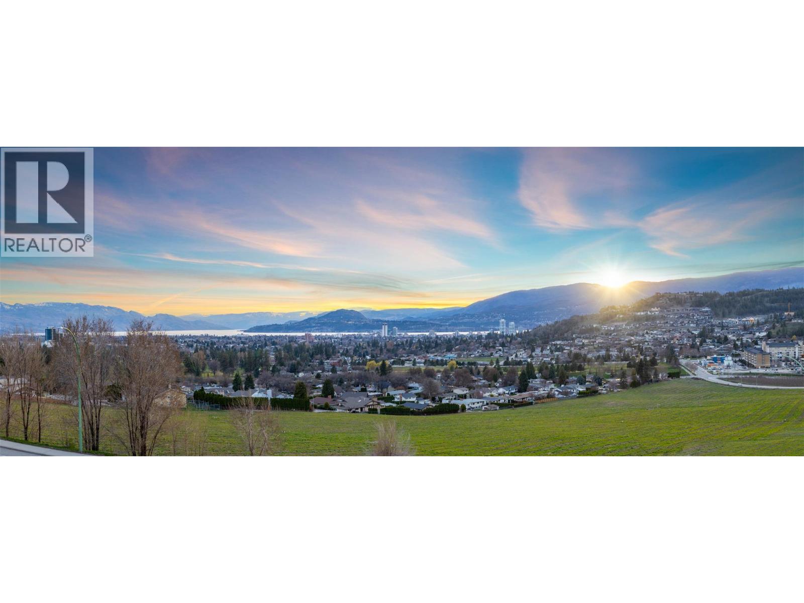 766 Denali Drive, Kelowna, British Columbia  V1V 2T4 - Photo 3 - 10378037