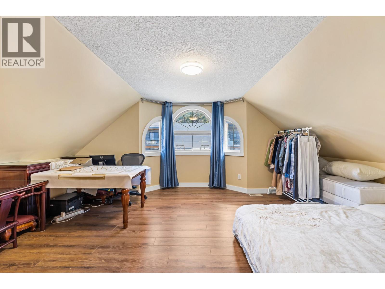 766 Denali Drive, Kelowna, British Columbia  V1V 2T4 - Photo 32 - 10378037