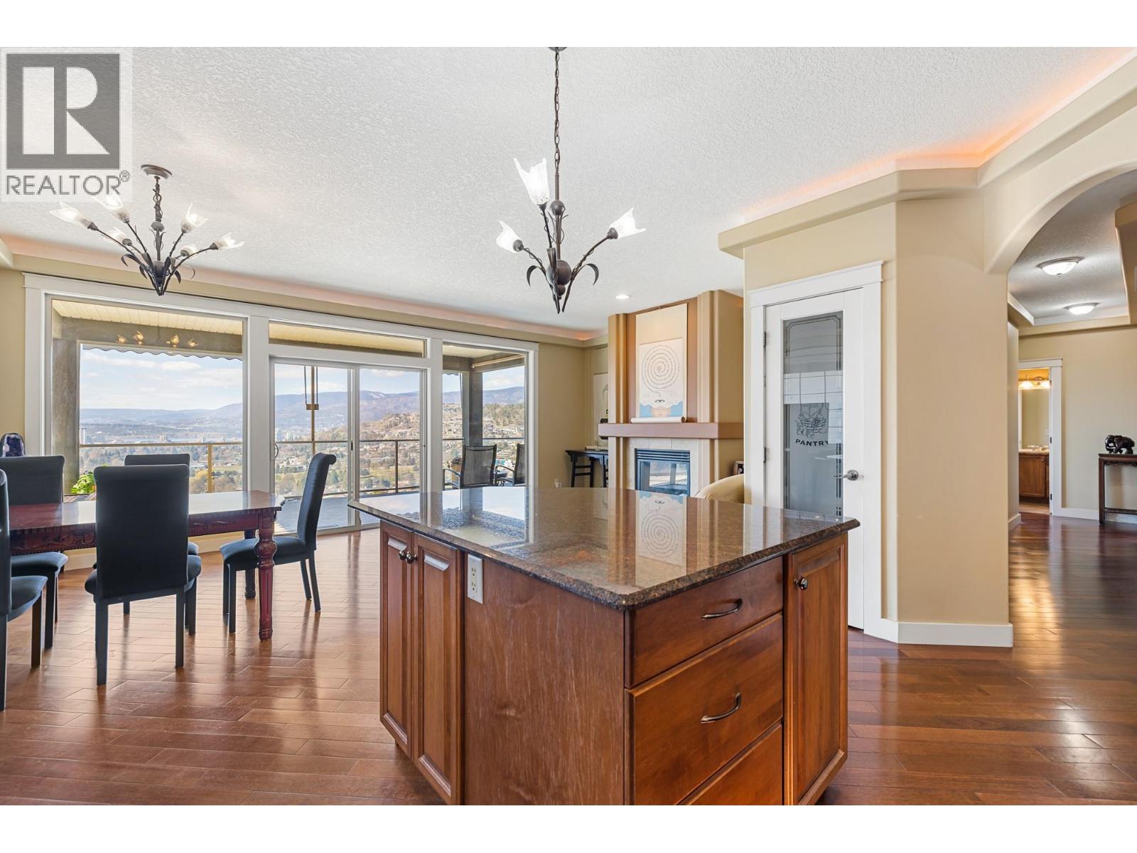 766 Denali Drive, Kelowna, British Columbia  V1V 2T4 - Photo 7 - 10378037