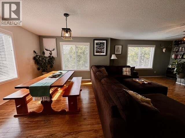 2095 Pass Creek Road, Castlegar, British Columbia  V1N 4T1 - Photo 22 - 10379218